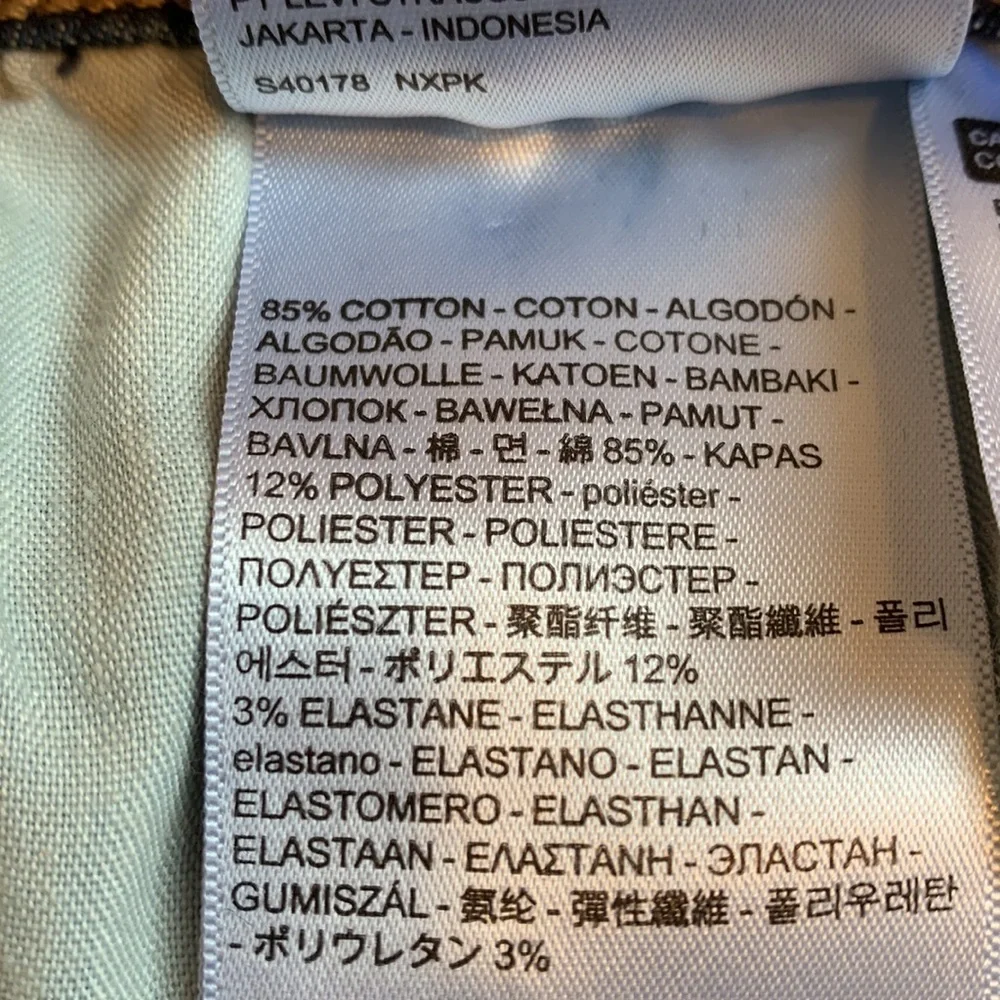 Levi’s Women’s 720 Skinny Jeans - Picture 4 of 7